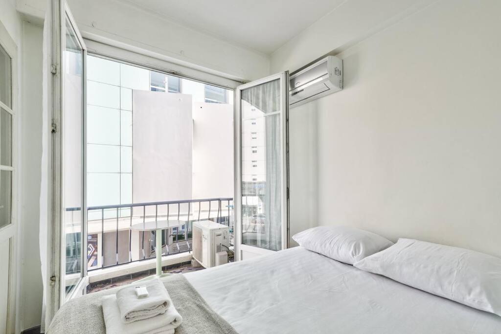 L29 Lenval Beach At 1Min Walk To Sea Front Ac Balcony Nice Exterior photo