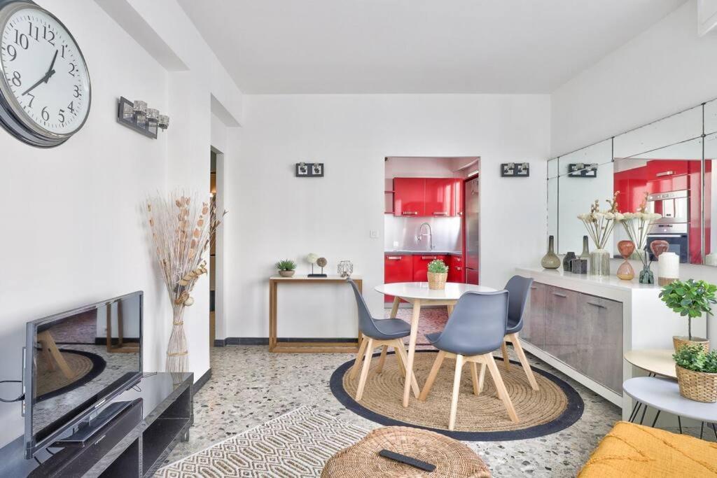 L29 Lenval Beach At 1Min Walk To Sea Front Ac Balcony Nice Exterior photo